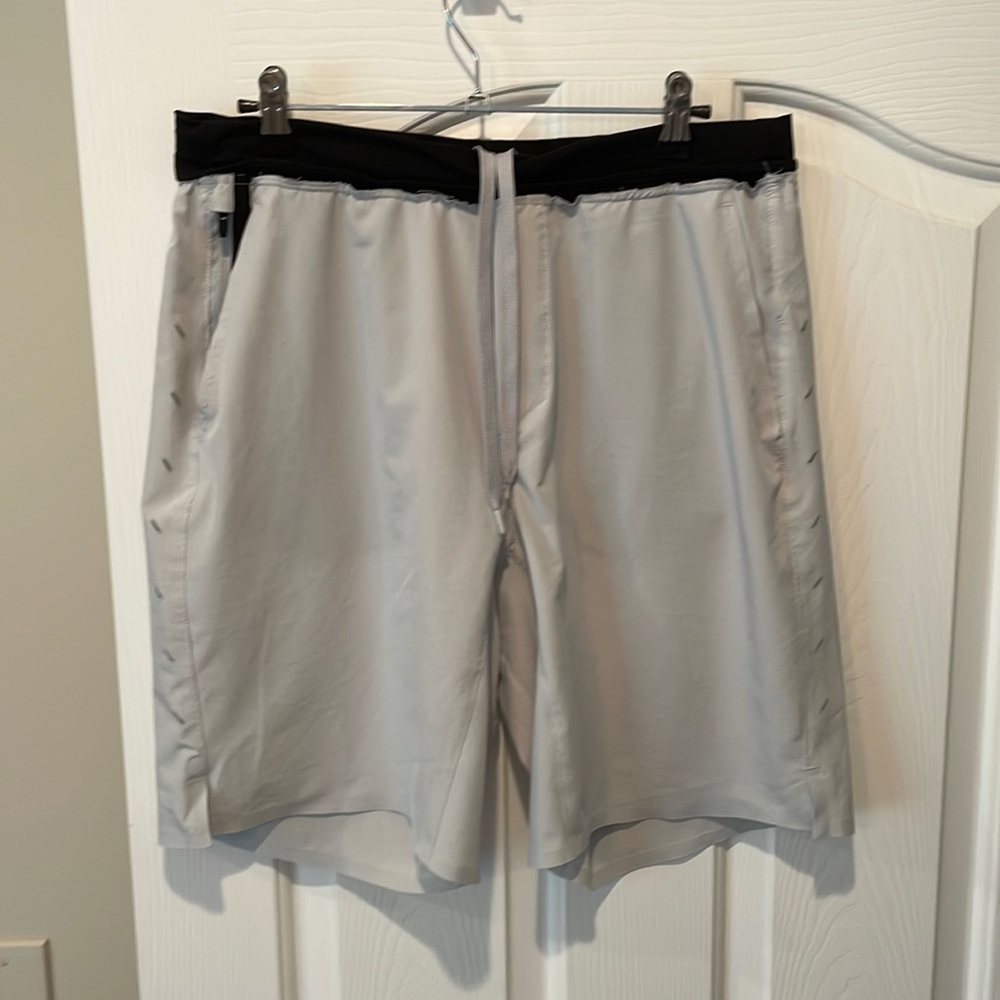 Ten thousand Shorts